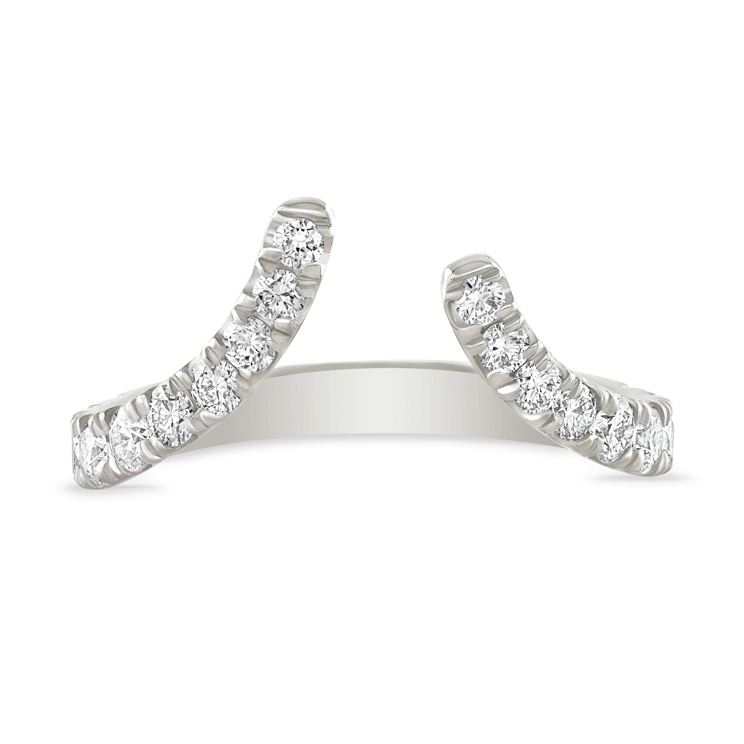 The Lumière Round Lab Grown Diamond Ring