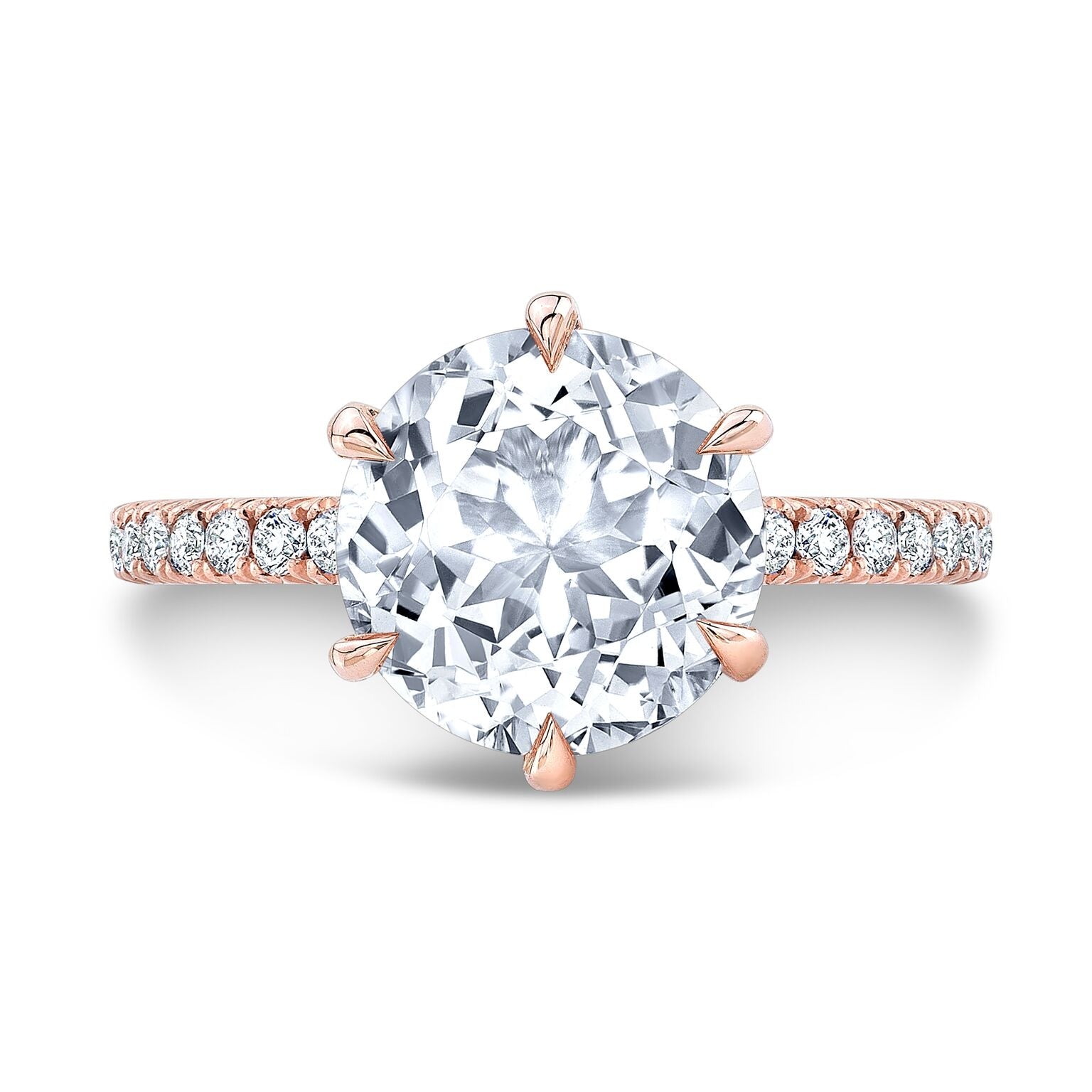 The Fiorella Round Lab Grown Diamond Ring