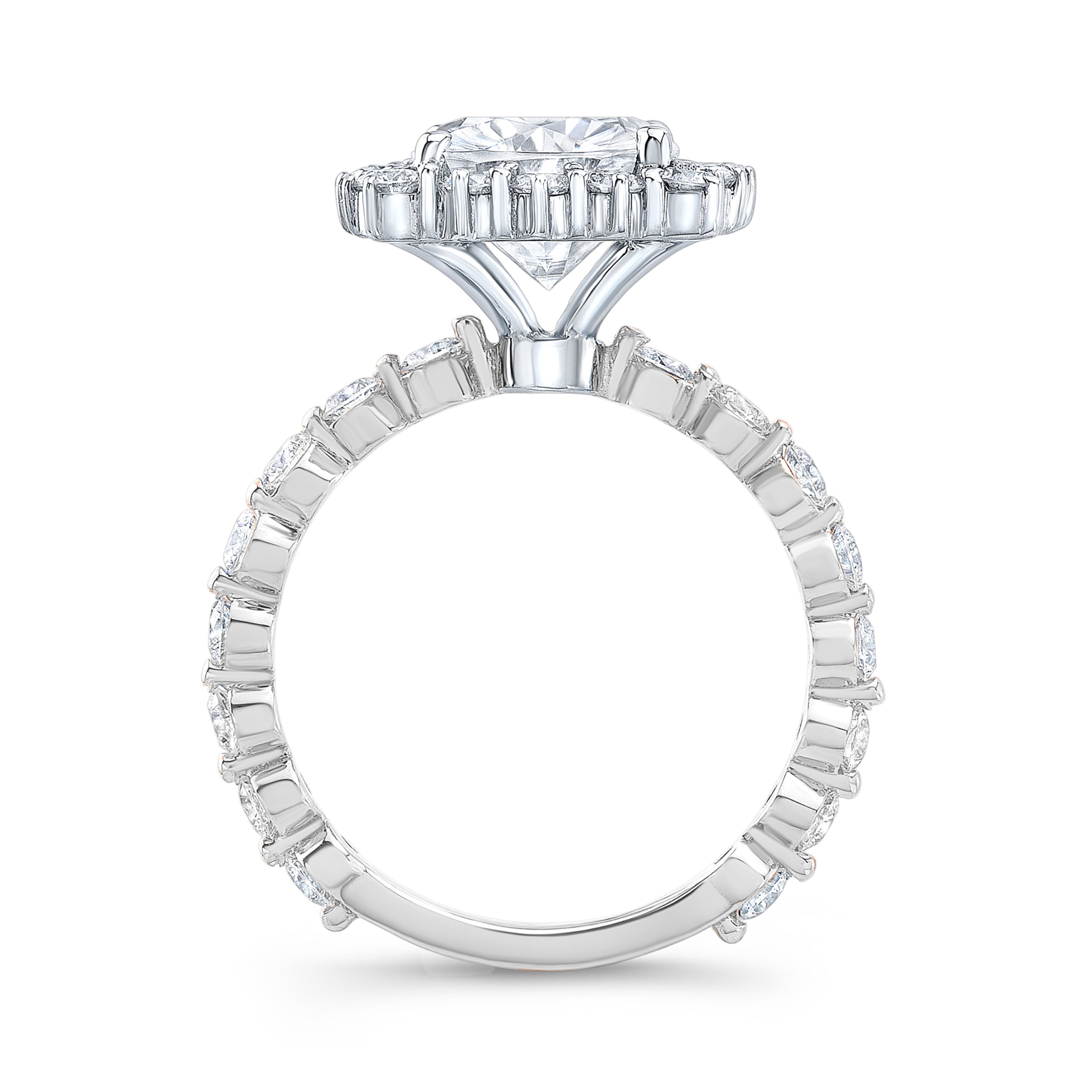 The Genevra Cushion Cut Lab Grown Diamond Ring