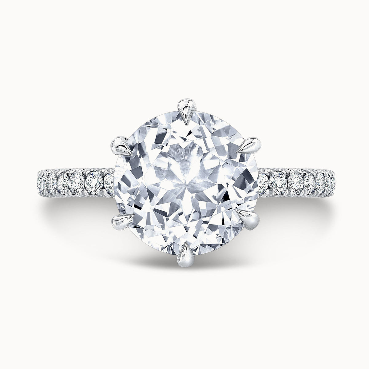 The Fiorella Round Lab Grown Diamond Ring