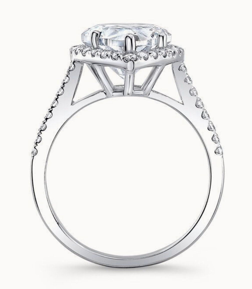The Odette Heart Lab Grown Diamond Ring