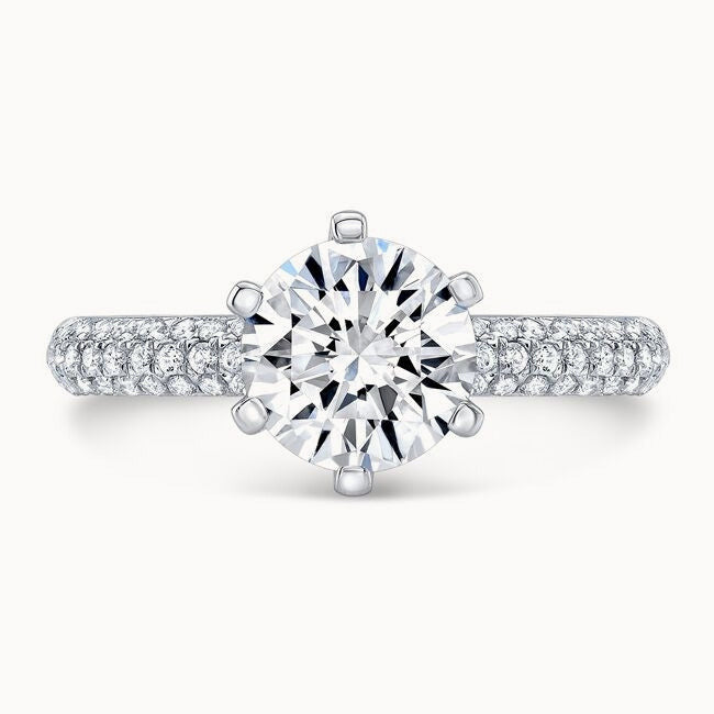 The Ophelia round Lab Grown Diamond Ring