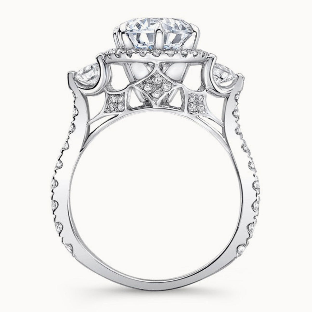 The Portia Round Lab Grown Diamond Ring