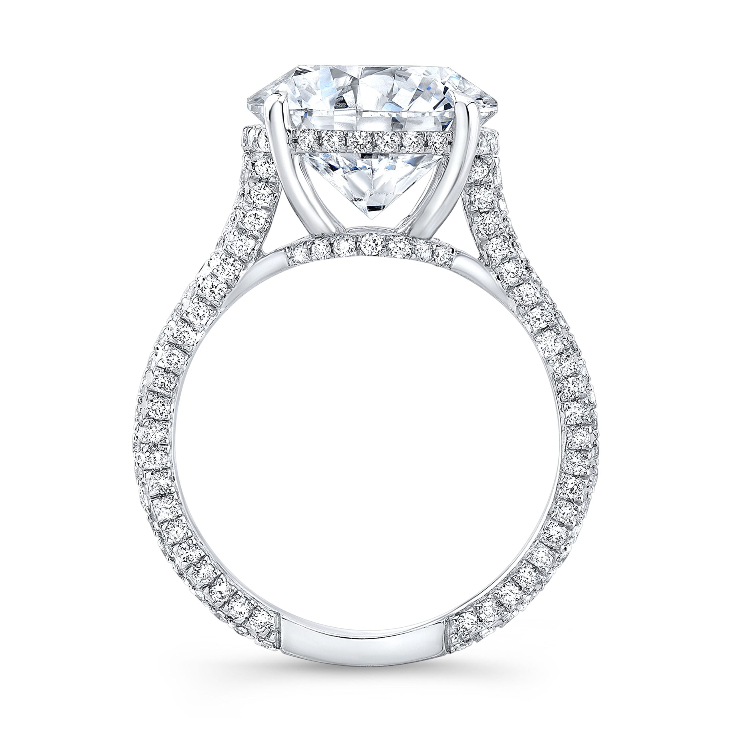 The Petra Round Lab Grown Diamond Ring