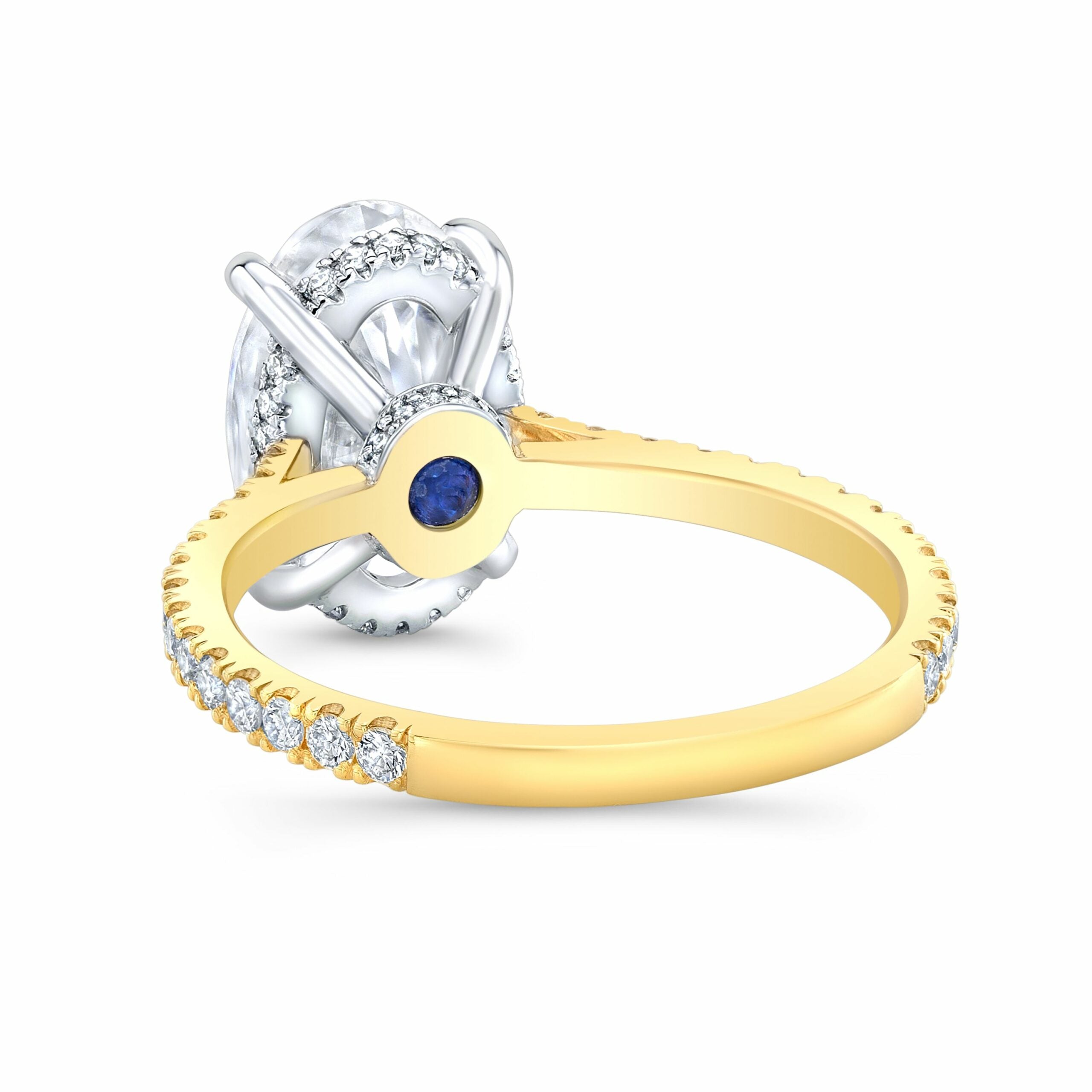 The Ravenna Oval Lab Grown Diamond Ring